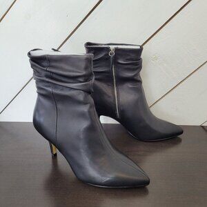 New Bella Vita Danielle Women's 8 Black Leather Ankle Heel Boots With Zipper